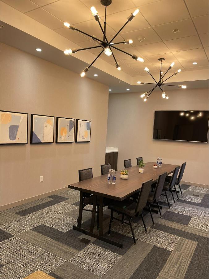 Cambria Hotel Minneapolis Downtown Экстерьер фото