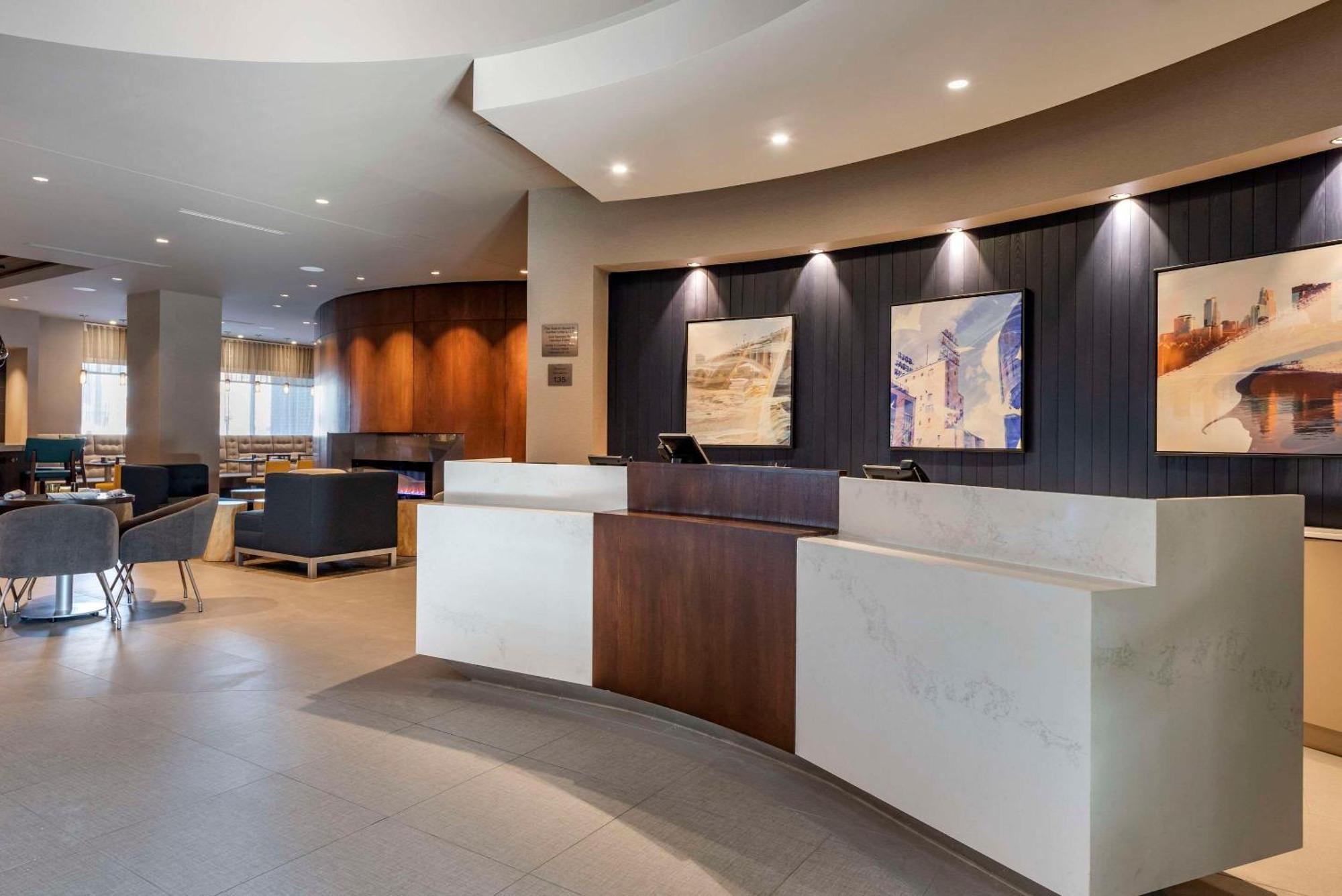 Cambria Hotel Minneapolis Downtown Экстерьер фото