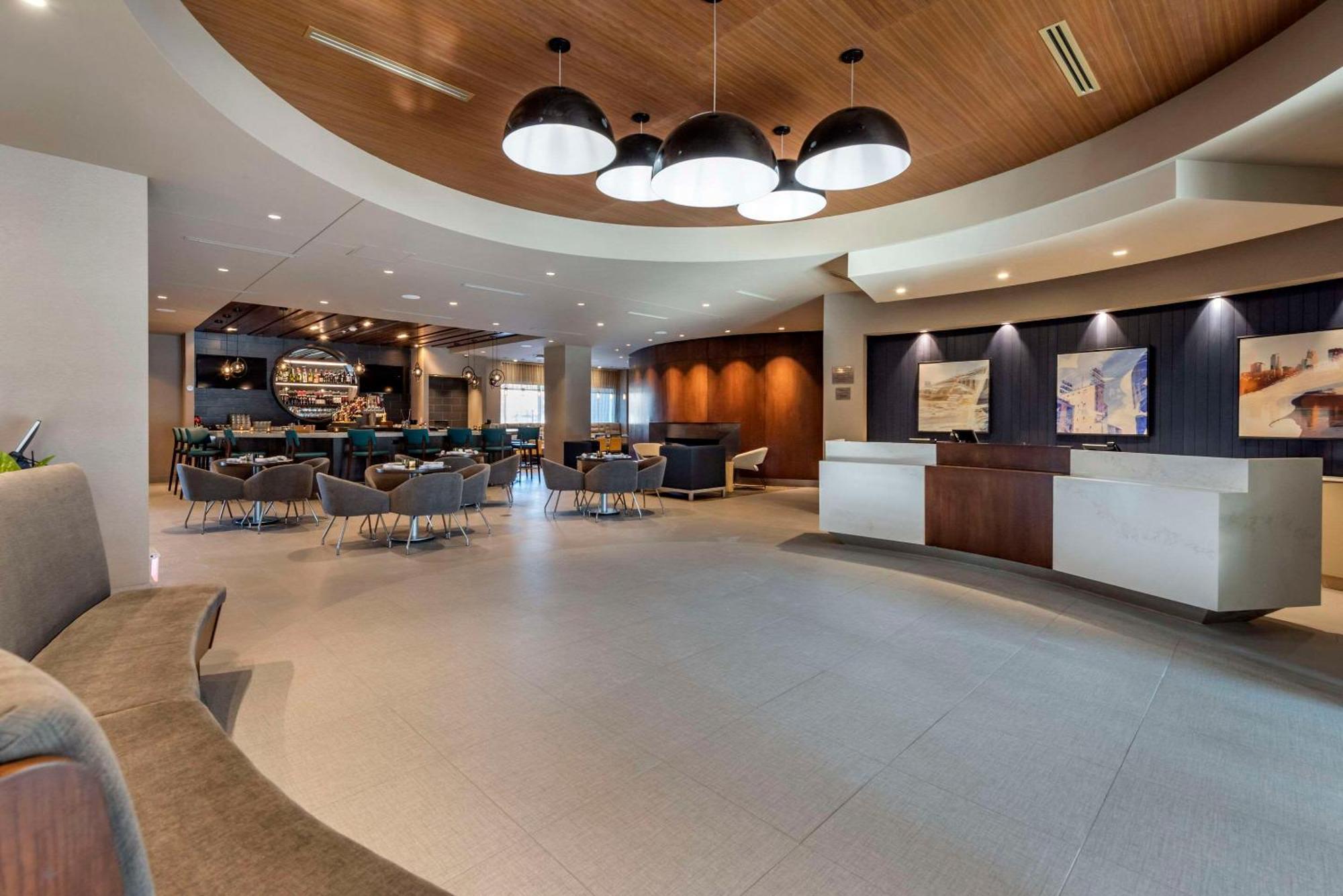 Cambria Hotel Minneapolis Downtown Экстерьер фото