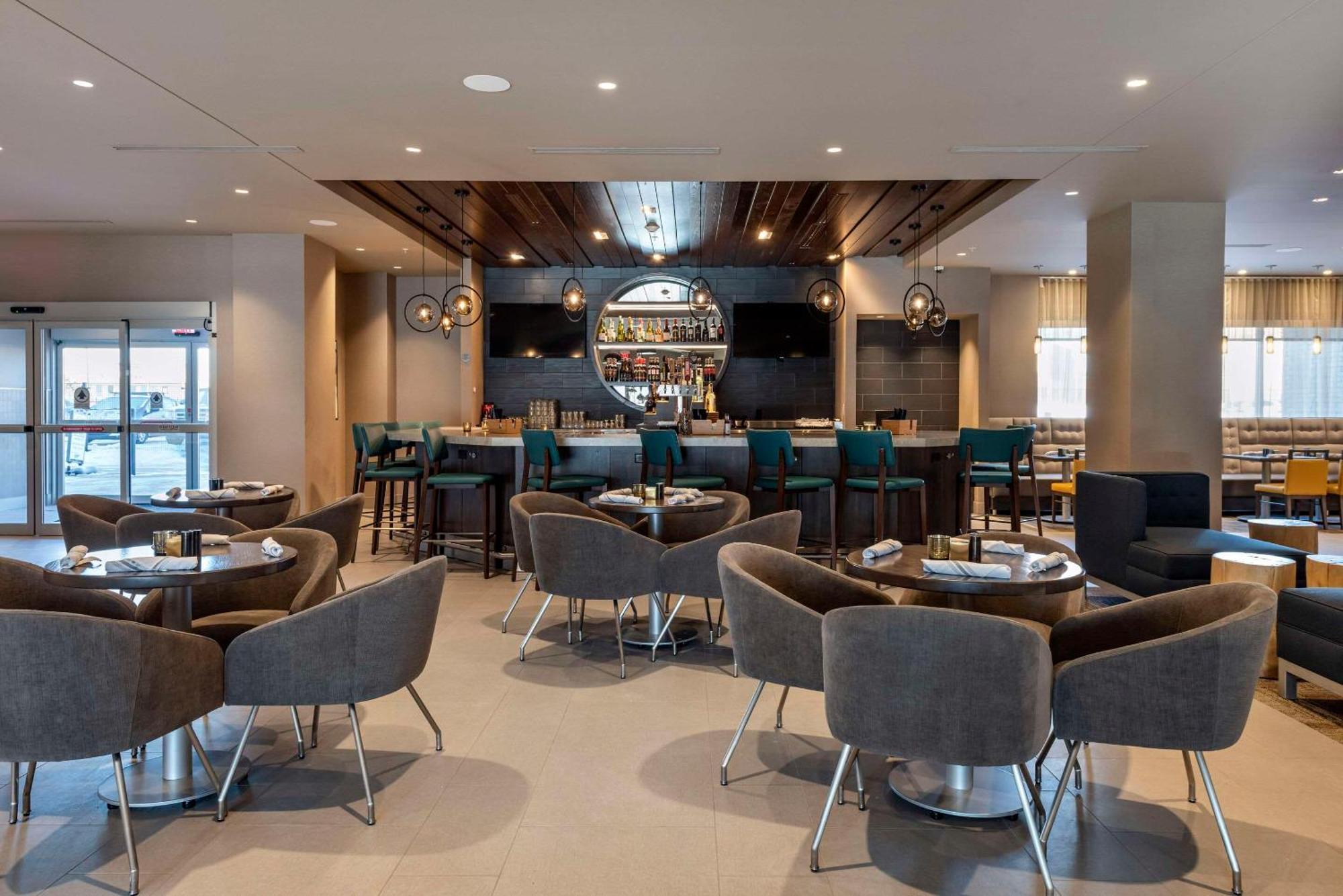Cambria Hotel Minneapolis Downtown Экстерьер фото